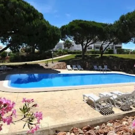 Casa Relax A Olhos * אלבופיירה